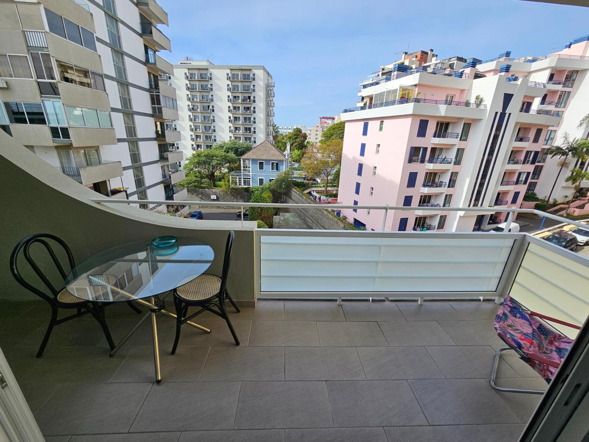 Apartamentos Navio Azul Funchal  Zimmer foto